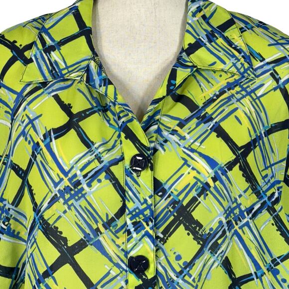 Maggie Barnes 1X (18/20) Top Button-Up V-Neck Lightweight Semi-Sheer 3/4 Sleeves - Picture 2 of 8